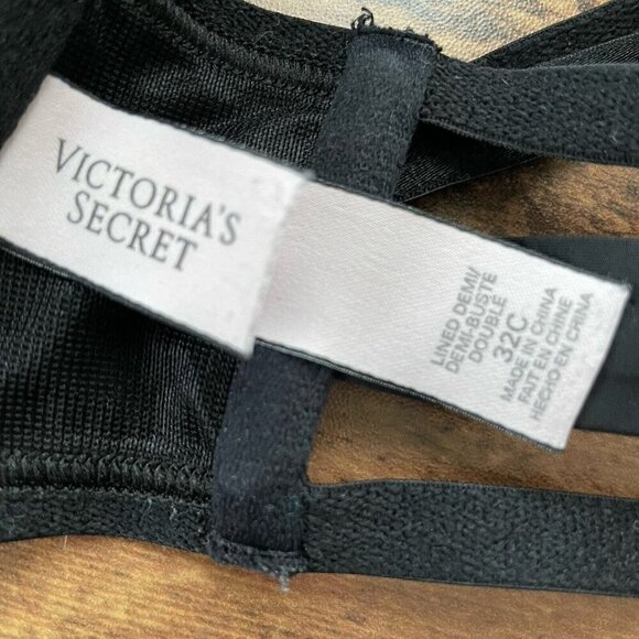 Victorias Secret 32C Bra Black Lined Demi Front Close Strappy Back Underwire - Picture 8 of 8